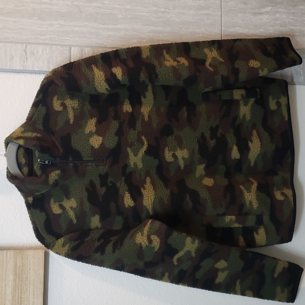 Old Navy pull over